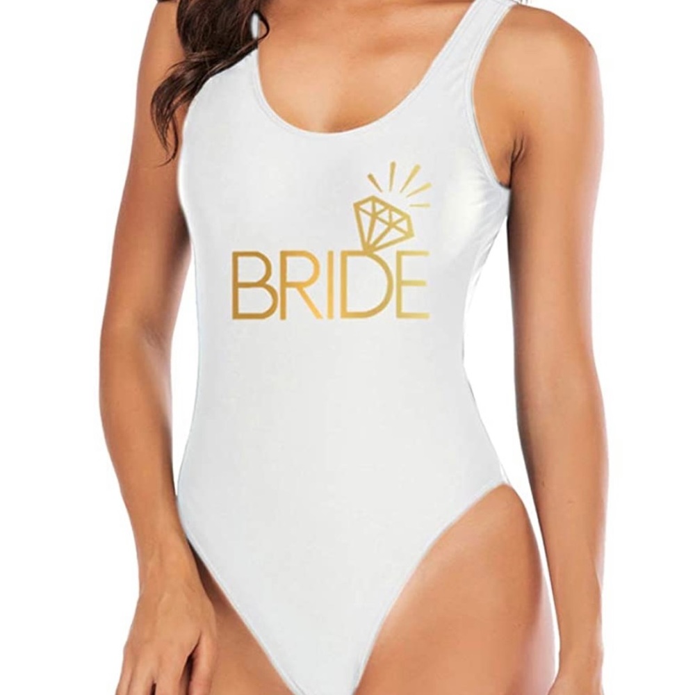 Brand New/ Never worn Bride one piece swimsuit!!

Size M!!